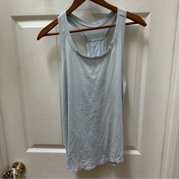 Lululemon Light Blue Women's Tank Top racer back size 6 - Picture 1 of 5